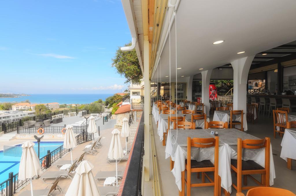 Zante Aparthotel 3*
